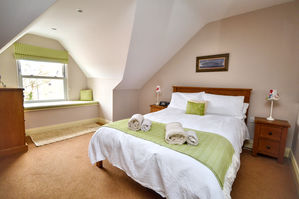 Photo 19- click for photo gallery